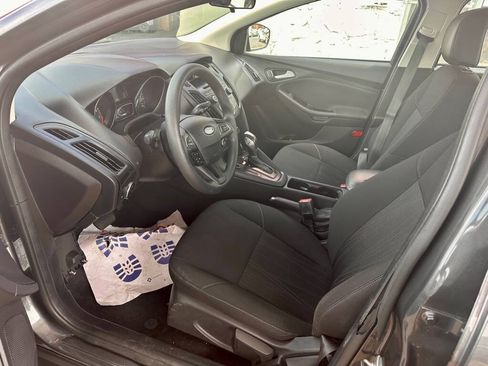 Used 2015 Ford Focus SE FWD image 11