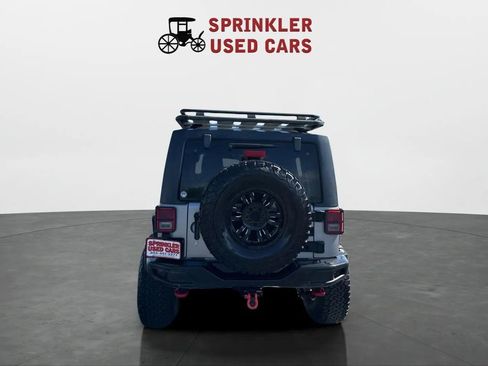 Used 2013 Jeep Wrangler Unlimited Rubicon AWD/4WD image 6
