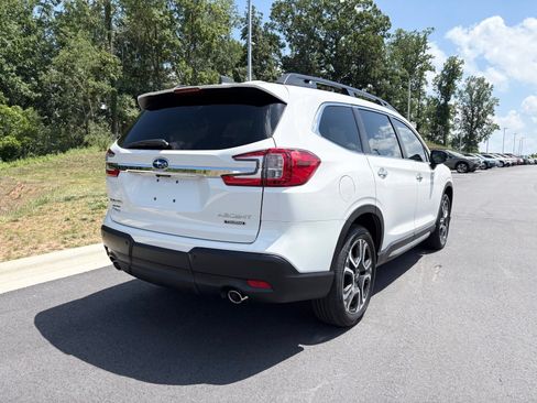 New 2026 Subaru Ascent Touring w/ Popular Package #2 AWD/4WD image 9