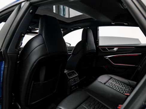 Used 2024 Audi RS 7 Performance w/ Executive Package image 79