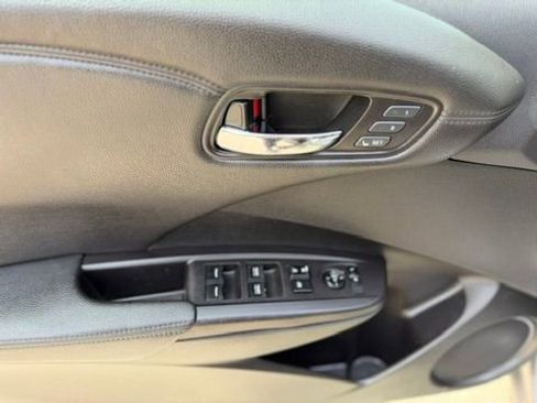 Used 2017 Acura RDX AWD w/ Technology Package image 17