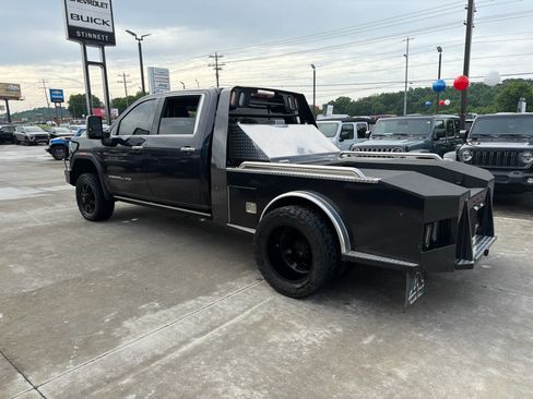 Used 2025 GMC Sierra 3500 Denali Ultimate AWD/4WD image 7