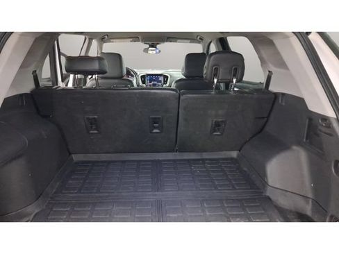 Used 2020 GMC Terrain SLT FWD image 22