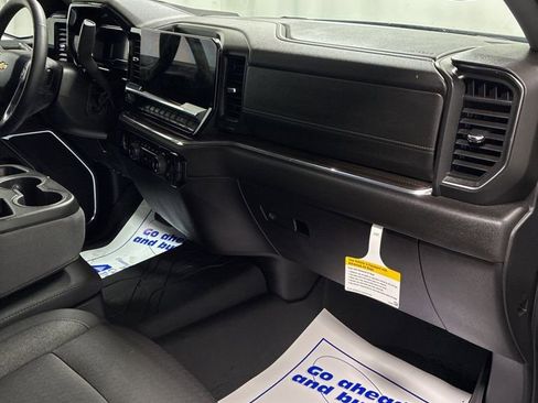Used 2024 Chevrolet Silverado 1500 LT w/ Protection Package image 28