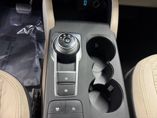 Used 2020 Ford Escape SE FWD image 16