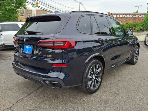 Used 2022 BMW X5 M50i AWD/4WD image 4