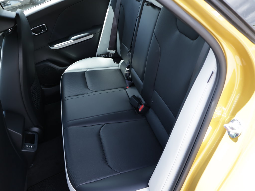 New 2026 Kia K4 GT-Line w/ GT-Line Premium Package FWD image 13