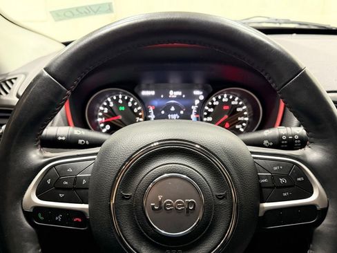 Used 2017 Jeep Compass Trailhawk w/ Leather Interior Group image 23