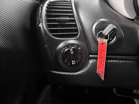 Used 2002 Porsche Boxster S image 29