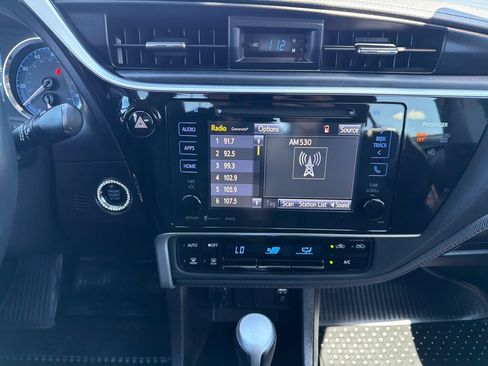 Used 2017 Toyota Corolla SE 50th Anniversary FWD image 17