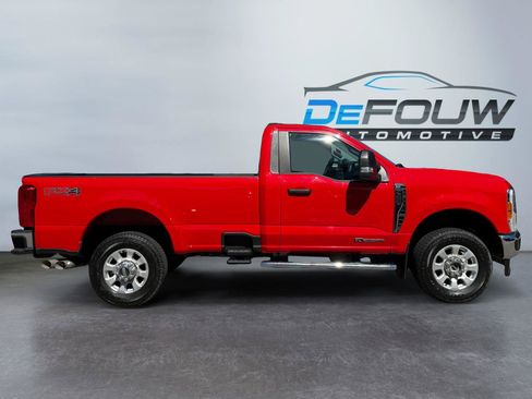 Used 2023 Ford F350 XLT w/ FX4 Off-Road Package AWD/4WD image 2
