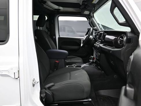 Certified 2019 Jeep Wrangler Unlimited Sport AWD/4WD image 23