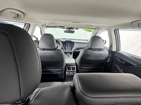 Used 2025 Subaru Outback Limited AWD/4WD image 21