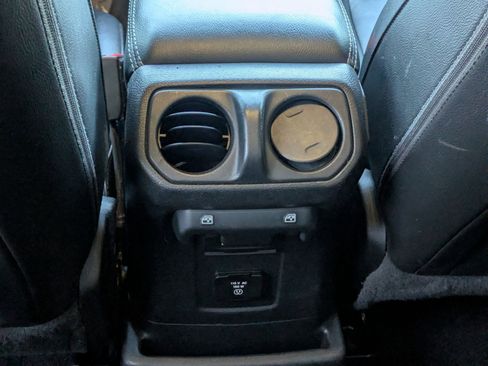 Used 2022 Jeep Wrangler Unlimited Sahara w/ Cold Weather Group image 27