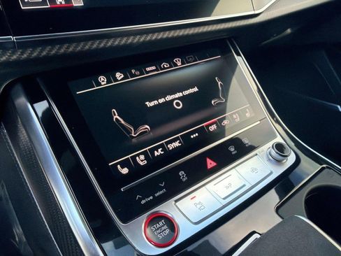 Used 2024 Audi RS Q8 AWD/4WD image 42