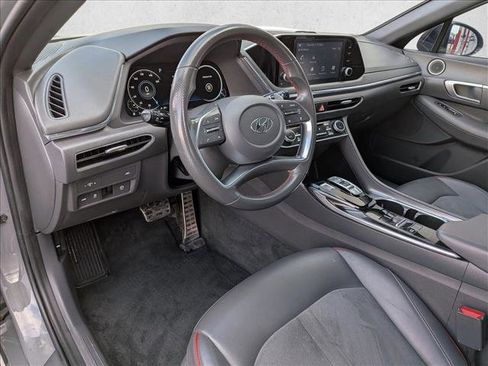 Used 2021 Hyundai Sonata SEL Plus w/ Winter Weather Package image 10