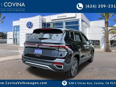 New 2026 Volkswagen Taos SE image 7