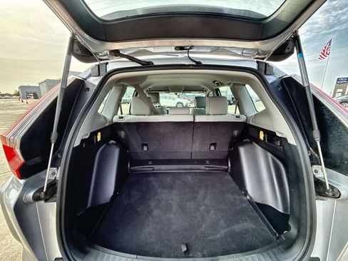 Used 2017 Honda CR-V LX image 22