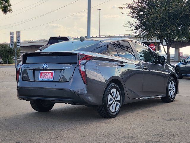 Used 2018 Toyota Prius Four w/ Advanced Technology Package FWD image 3