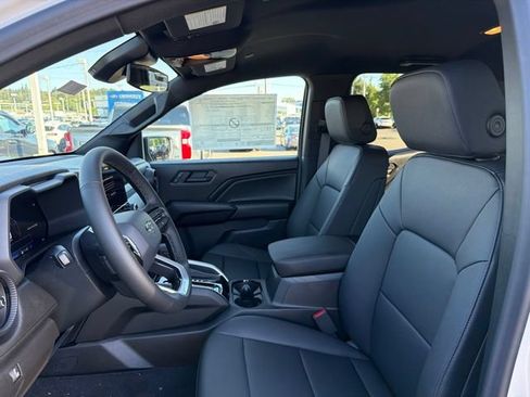 New 2026 Chevrolet Colorado Trail Boss AWD/4WD image 9