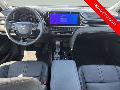 Used 2025 Toyota Camry XLE w/ Premium Package image 10
