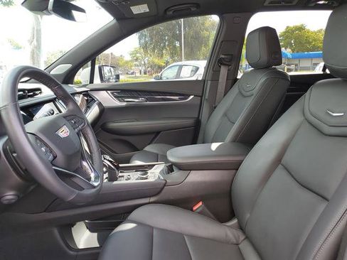 Certified 2023 Cadillac XT6 Premium Luxury image 54