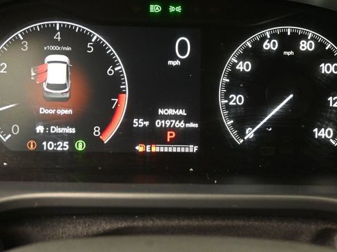 Certified 2023 Honda HR-V LX image 22