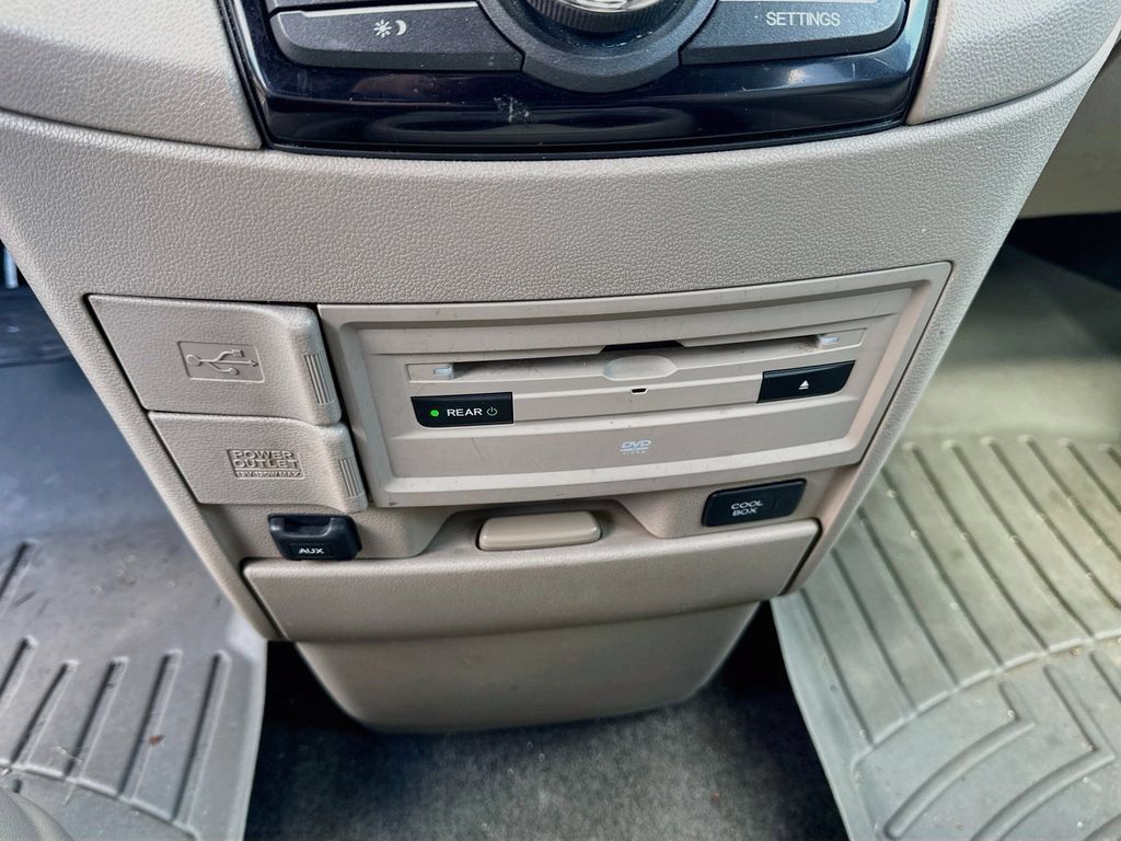 Used 2015 Honda Odyssey EX-L image 33