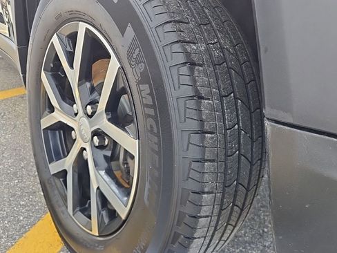 Certified 2023 Jeep Grand Cherokee L Limited image 15