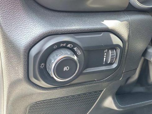 Used 2023 Jeep Wrangler Unlimited Sport AWD/4WD image 19
