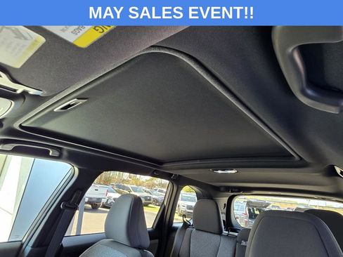 Used 2026 Subaru Forester Premium AWD/4WD image 9