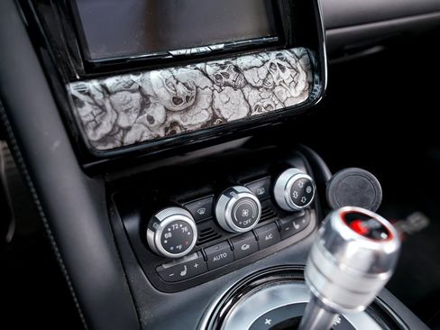 Used 2015 Audi R8 V10 w/ Full Leather Package image 20