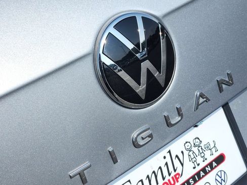 Used 2024 Volkswagen Tiguan SE FWD image 6