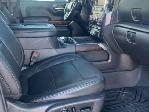 Used 2020 GMC Sierra 1500 SLT image 11