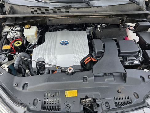 Used 2019 Toyota Highlander Limited image 31