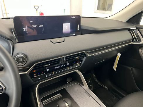 Used 2025 MAZDA CX-90 3.3 Turbo w/ Preferred Package image 29