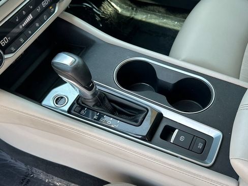 Used 2019 Nissan Altima 2.5 SL FWD image 14