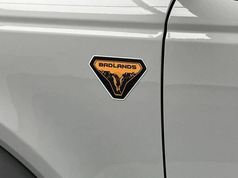 New 2026 Ford Bronco Badlands AWD/4WD image 27