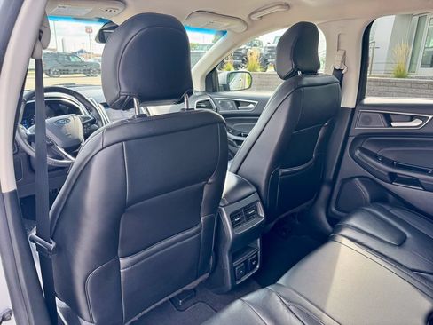 Used 2019 Ford Edge Titanium AWD/4WD image 13