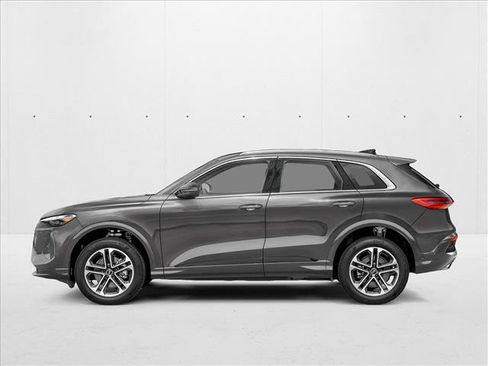 New 2026 Audi Q5 Premium Plus AWD/4WD image 3