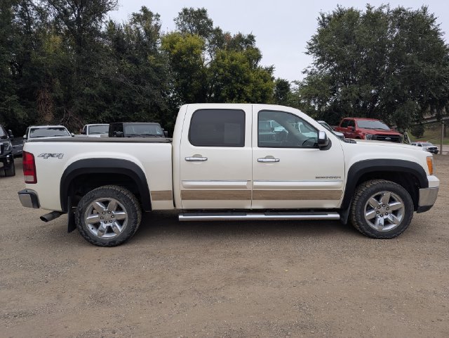 Used 2012 GMC Sierra 1500 SLT w/ SLT White Diamond Edition AWD/4WD image 9