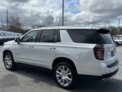 Used 2024 Chevrolet Tahoe High Country w/ Premium Package image 6