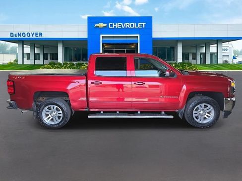 Used 2018 Chevrolet Silverado 1500 LT w/ All Star Edition AWD/4WD image 6
