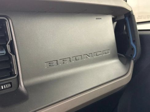 Used 2024 Ford Bronco Wildtrak AWD/4WD image 22