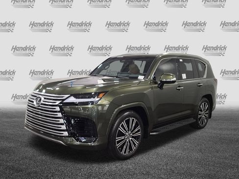 New 2026 Lexus LX 600 4WD w/ Luxury Package image 3