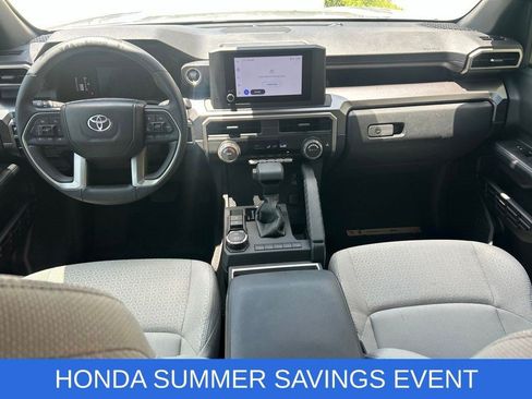 Used 2026 Toyota 4Runner SR5 RWD image 10