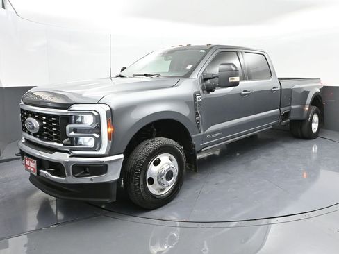 Used 2024 Ford F350 Lariat w/ Lariat Ultimate Package image 1
