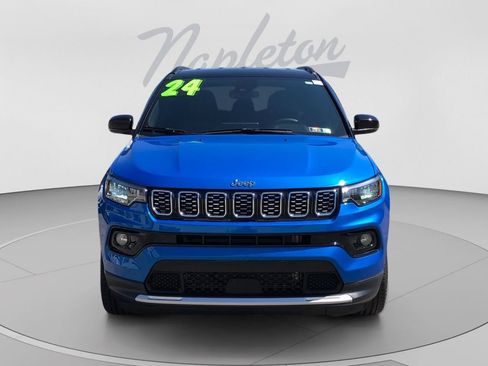 Certified 2024 Jeep Compass Limited AWD/4WD image 9
