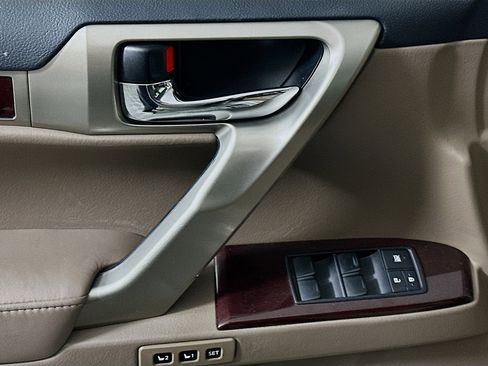 Used 2014 Lexus GX 460 w/ Premium Package image 15