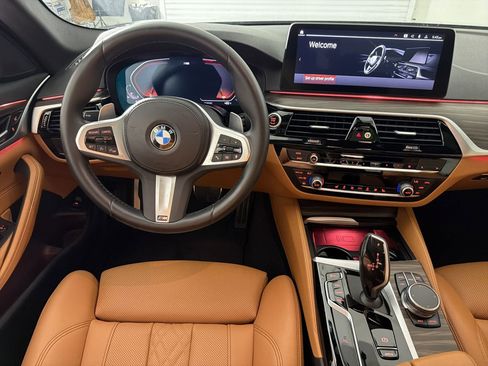 Used 2023 BMW 540i w/ M Sport Package RWD image 28